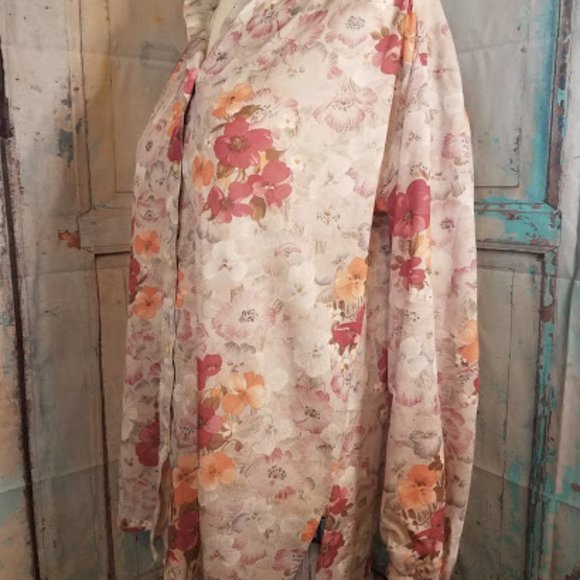 VINTAGE Floral Blouse by Ze - Picture 8 of 9